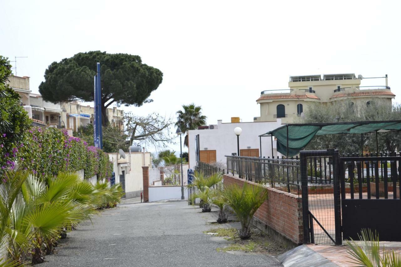 Wonderful House Villa Giardini Naxos Bagian luar foto